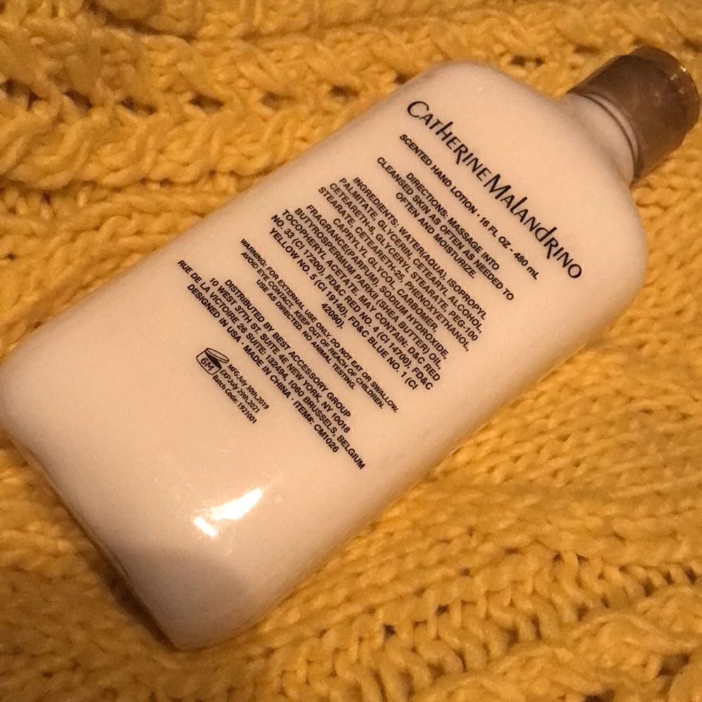 Catherine Malandrino Luminous Lily Hand lotion 16 oz SEALED - Picture 3 of 4